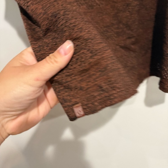 Lululemon Train to Be Tank *Camo
Dot Camo Dark Terracotta / Black - Picture 5 of 10